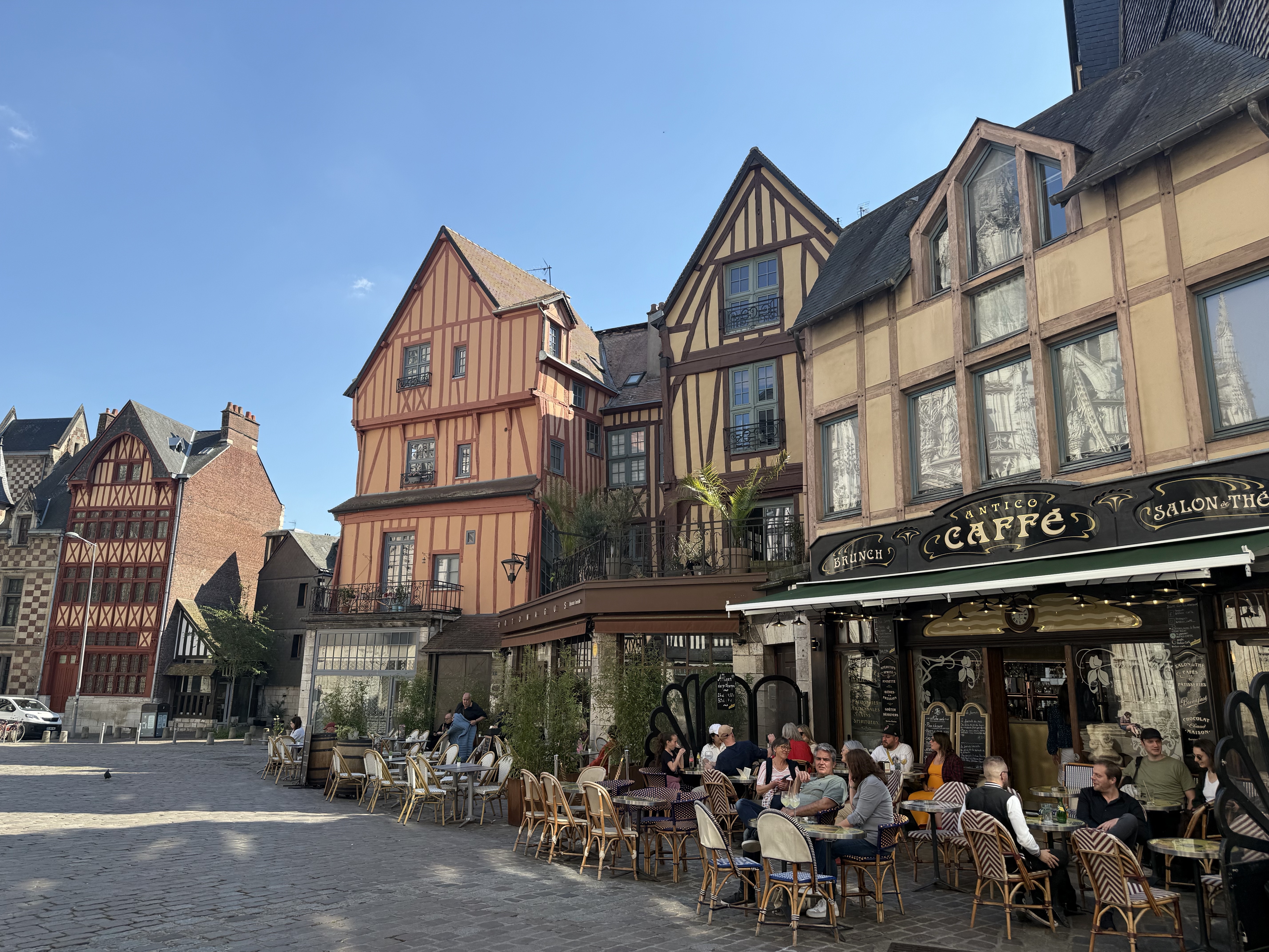 Transfer nach Rouen